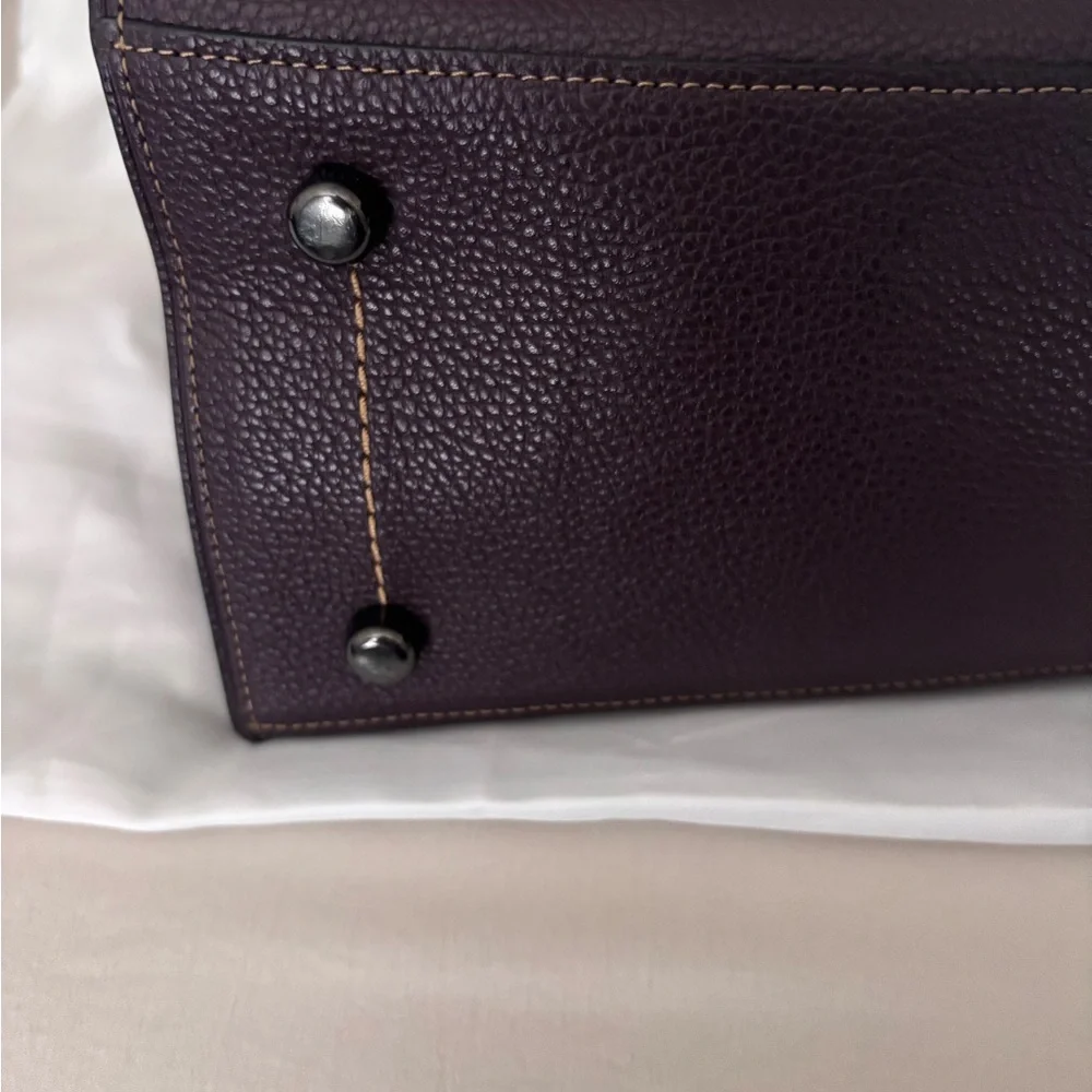 Coach Charlie 28 Carryall in Oxblood/Silver pebbled leather (Style #29529). - Picture 4 of 12